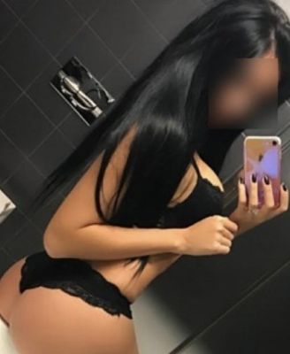 Лиза, 8 911 477-17-30 молодая проститутка Лиза, фото