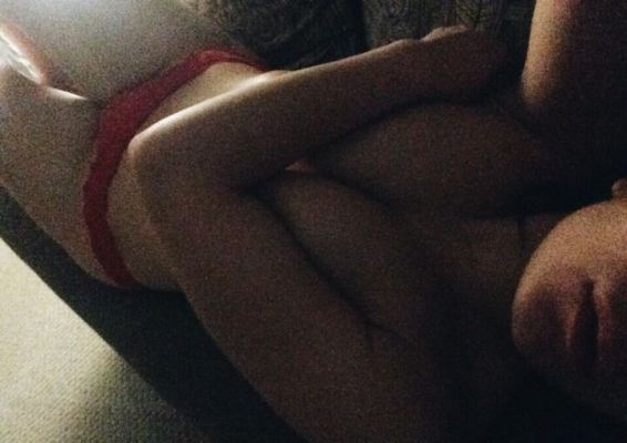 Даша, 8 908 290-51-38 Даша — проститутка для семейных пар, рост:  159, вес:  52