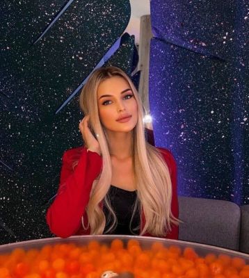 Элина, 8 908 290-51-49 снять девушку на ночь (Элина, от 3000 руб. в час)