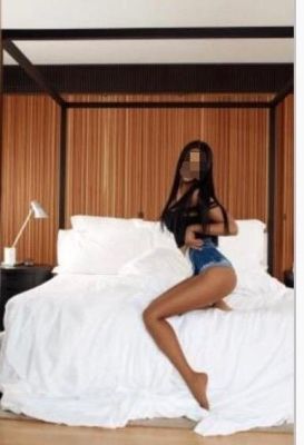 Алина, 8 911 477-17-30 маленькая проститутка Алина, тел. 8 911 477-17-30, работает круглосуточно