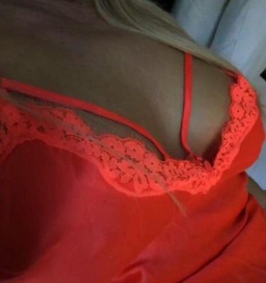 Диана, 8 908 290-51-49 Вызвать проститутку на дом в Калининграде (Диана, от 4000 руб. в час)