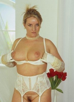 Оля, 8 908 290-51-49 Оля, рост: 153, вес: 44 — тайский массаж члена