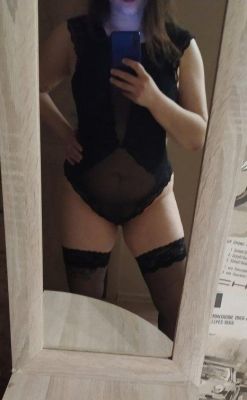 Камила, 8 911 476-98-35 Камила, 22 лет — эротический тайский массаж