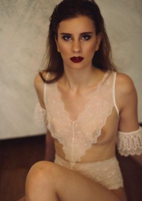 Леночка, 8 908 290-51-38 Молоденькая студентка Леночка, рост: 169, вес: 66