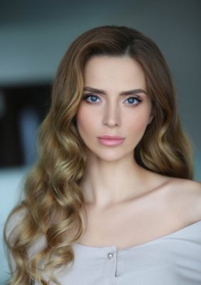 Кристина, 8 911 456-89-39 Блядь Кристина с бисексуальной ориентацией от 5000 руб. в час