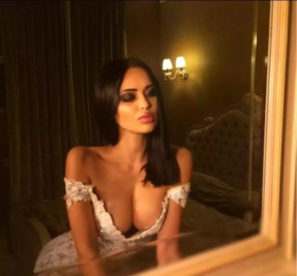 Марина, 8 906 235-59-33 Марина — классический массаж от проститутки - 3000 руб. в час