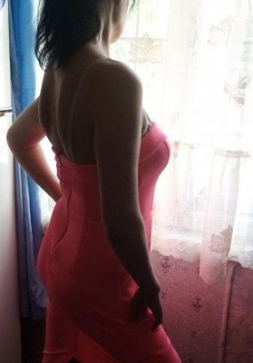 Юлия, 8 911 476-99-46 Юлия, рост: 152, вес: 43 - проститутка с настоящими фото