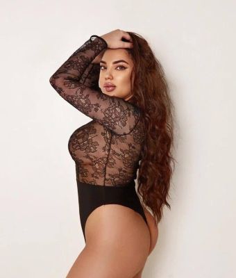 Женя, 8 908 290-51-49 Заказать шлюху на дом в Калининграде (Женя, рост: 165, вес: 59)