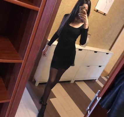 Кира, 8 908 290-51-38 Кира, 23 лет — госпожа-страпонесса