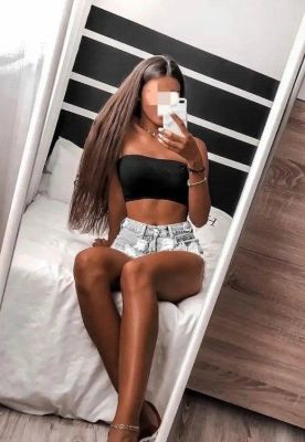 Лена, 8 911 476-98-38 Лена — девушка на ночь от 1000 руб.