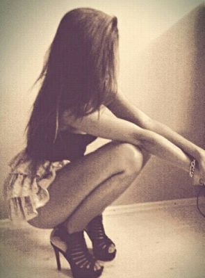 Вера, 8 911 463-18-70 Вера, тел. 8 911 463-18-70 — девушка для массажа