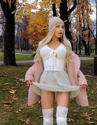 Даша, 8 900 563-74-13 Даша — классический массаж от Калининградская проститутки - 5000 руб. в час