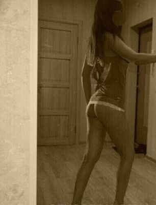 Юля, 8 900 563-74-13 заказать шлюху: Юля, тел. 8 900 563-74-13