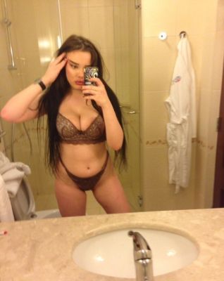 Мая, 8 908 290-51-38 снять телку (Мая, 29 лет)