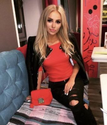 Аиша, 8 911 477-17-30 снять проститутку от 4500 руб. в час (Аиша, рост: 174, вес: 71)