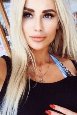 Аиша, 8 911 477-17-30 Аиша, тел. 8 911 477-17-30 — услуги госпожи