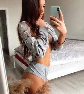 Марта — проститутка для семейных пар, рост:  176, вес:  75