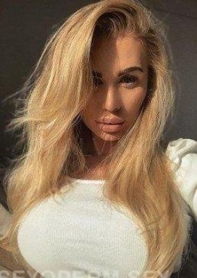 Лана, 8 911 456-89-39 Блядь Лана с бисексуальной ориентацией от 5000 руб. в час