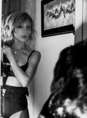 Ульяна, 8 909 362-64-72 Ульяна, 21 лет — эротический массаж пениса