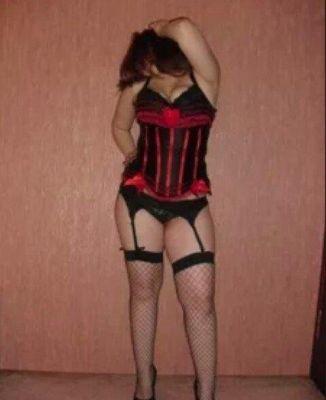 Маша, 8 900 563-74-13 молодая проститутка Маша, фото