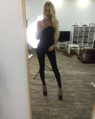 Маша, 8 911 477-17-30 Маша - полная лесби проститутка в Калининграде