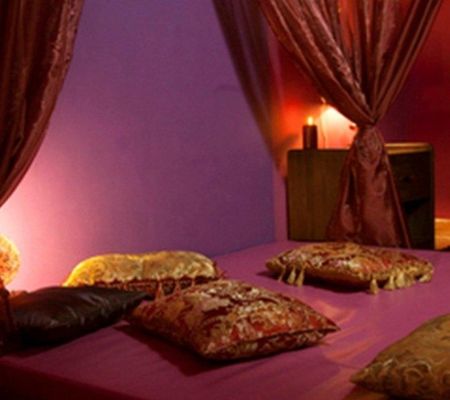 Злата, 8 911 463-18-70 Злата — проститутка с большими формами, 22 лет