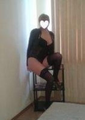 Юля, 8 901 963-99-06 Юля — страпон, урологический массаж