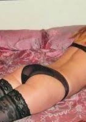 Юля, 8 901 963-99-06 Блядь Юля с бисексуальной ориентацией от 3000 руб. в час