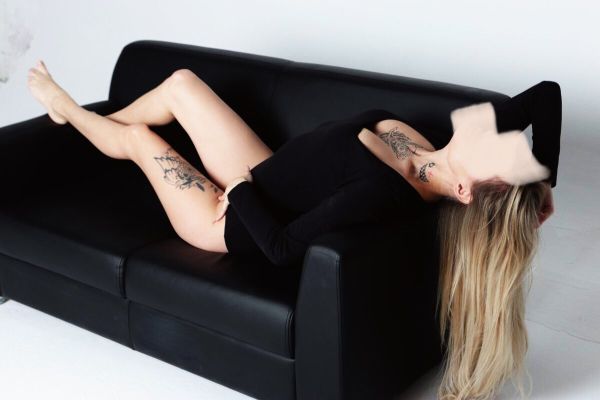 Валерия, 8 950 679-03-51 заказать путану в Калининграде (Валерия, 25 лет)