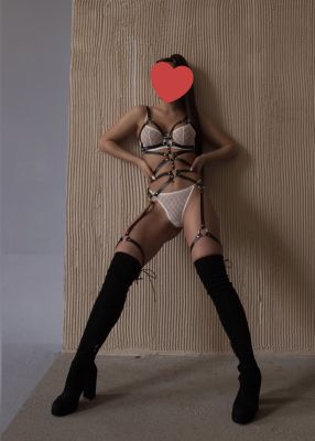 Даша, 8 902 417-41-55 Заказать шлюху на дом в Калининграде (Даша, рост: 176, вес: 59)